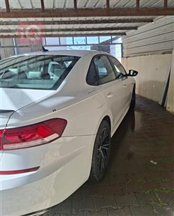 فولكسفاغن باسات